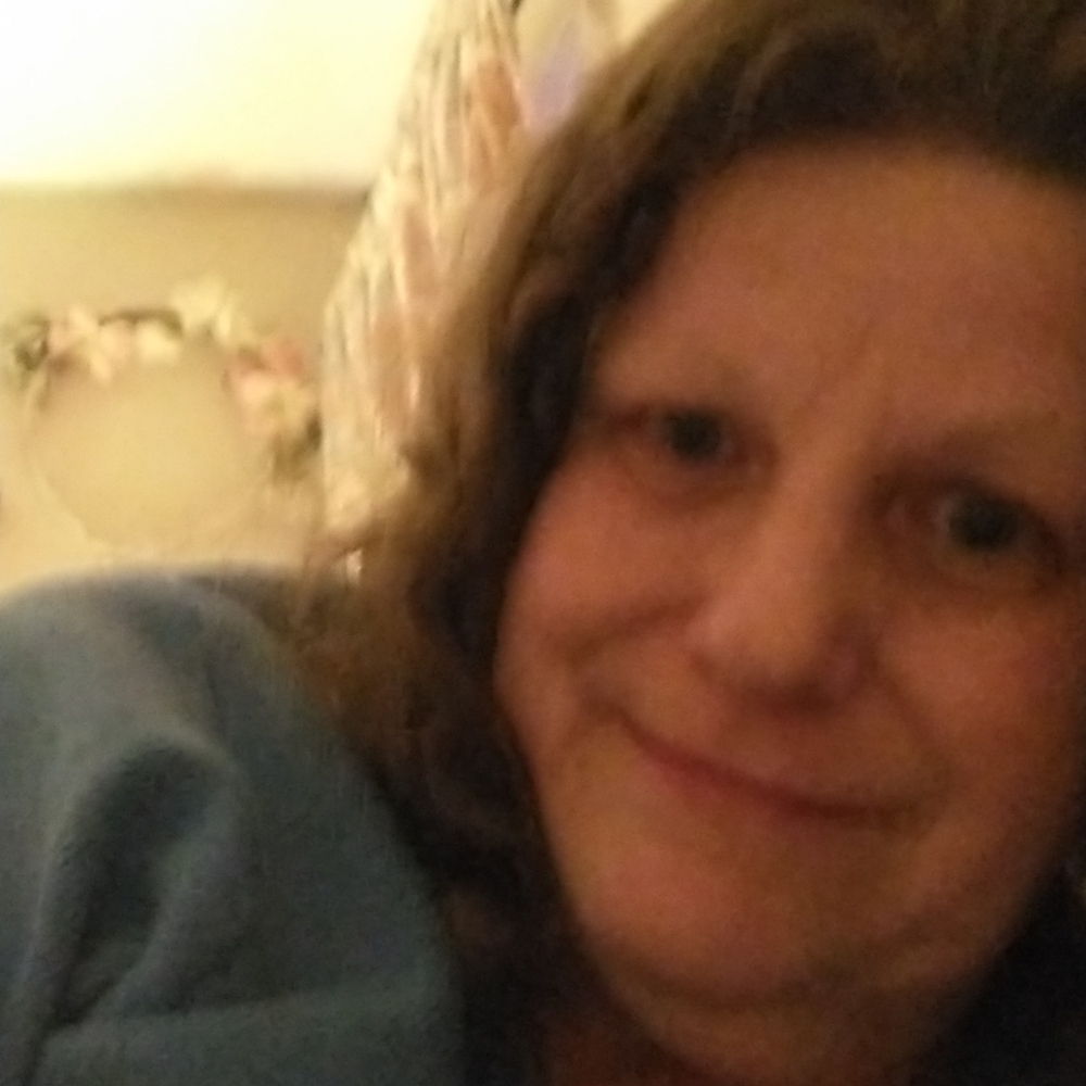 Meet your Posher, Laurie